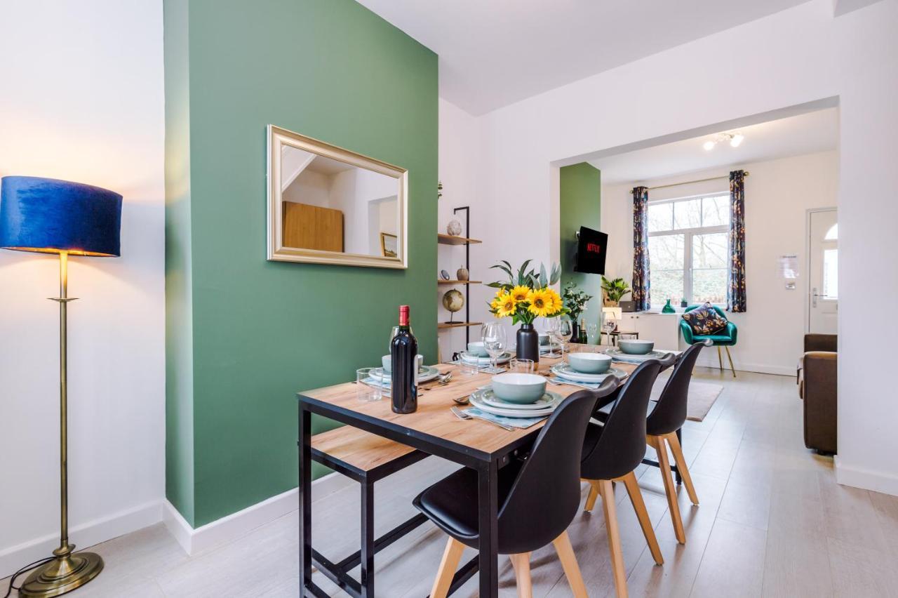 Stunning 3-Bed Home In Nantwich By 53 Degrees Property - Amazing Location, Ideal For Groups - Sleeps 6 Exterior foto