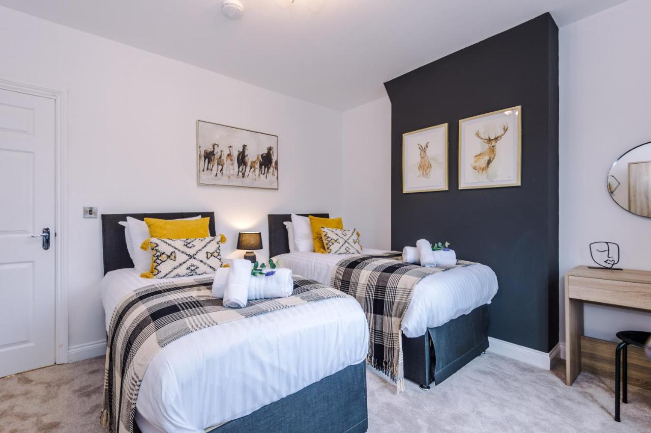 Stunning 3-Bed Home In Nantwich By 53 Degrees Property - Amazing Location, Ideal For Groups - Sleeps 6 Exterior foto
